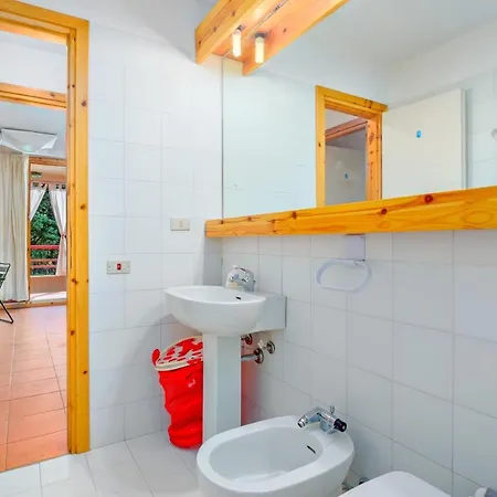 Casa Libeccio 2417 *